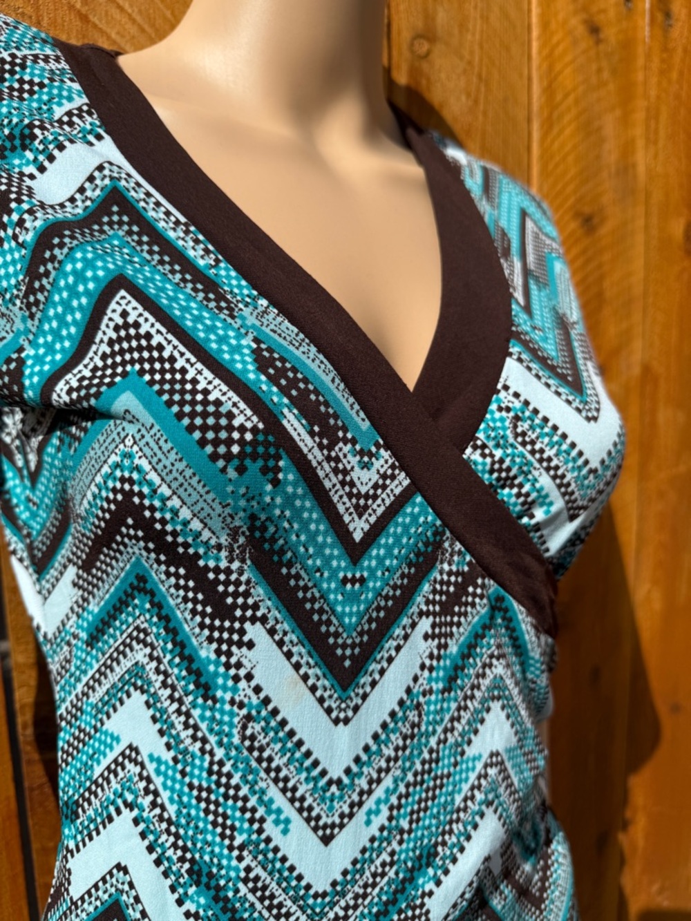 La Belle Turquoise Chevron Faux Wrap Asymmetrical Dress with Brown Trim - Large - Picture 5 of 13